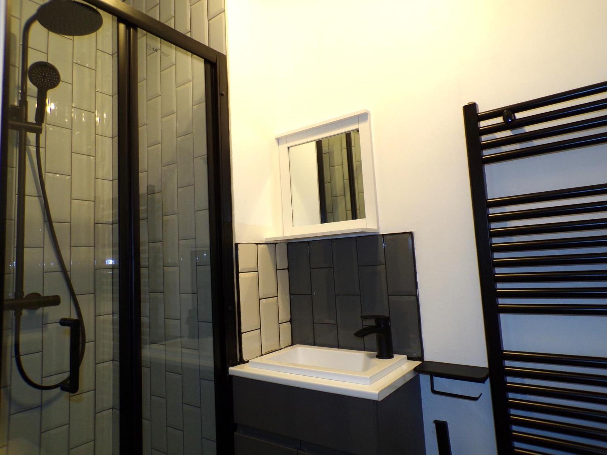 Hazelhurst House - 4 Bedrooms 2 Bathrooms Stoke-on-Trent Eksteriør bilde